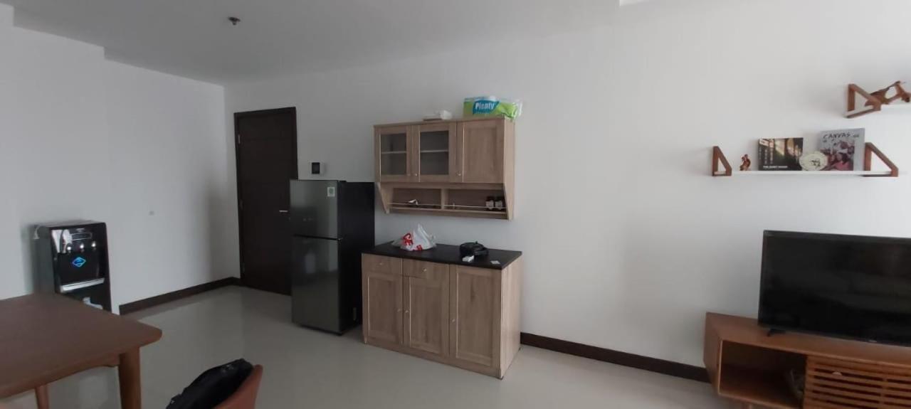 3br Max 6ppl In West Next To Museum Macan Jakarta