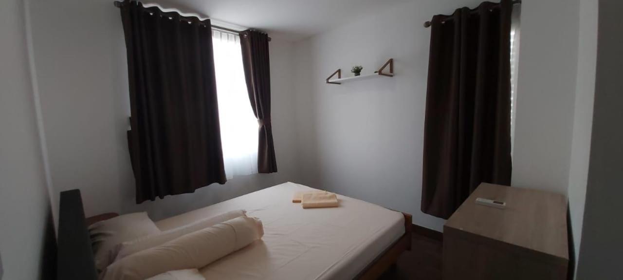 Apartment 3br Max 6ppl In West Next To Museum Macan Jakarta